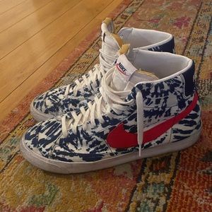 Blazer Mid '77 Vintage 'Blue Tie-Dye'